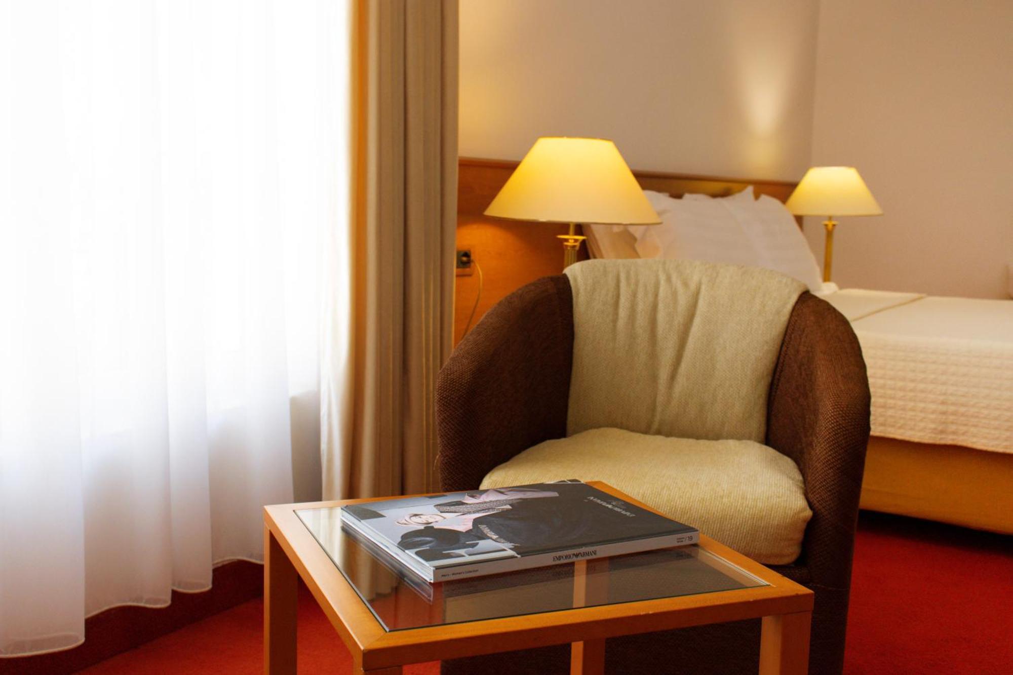 Chateau Linza Resort Tiranë Ngoại thất bức ảnh