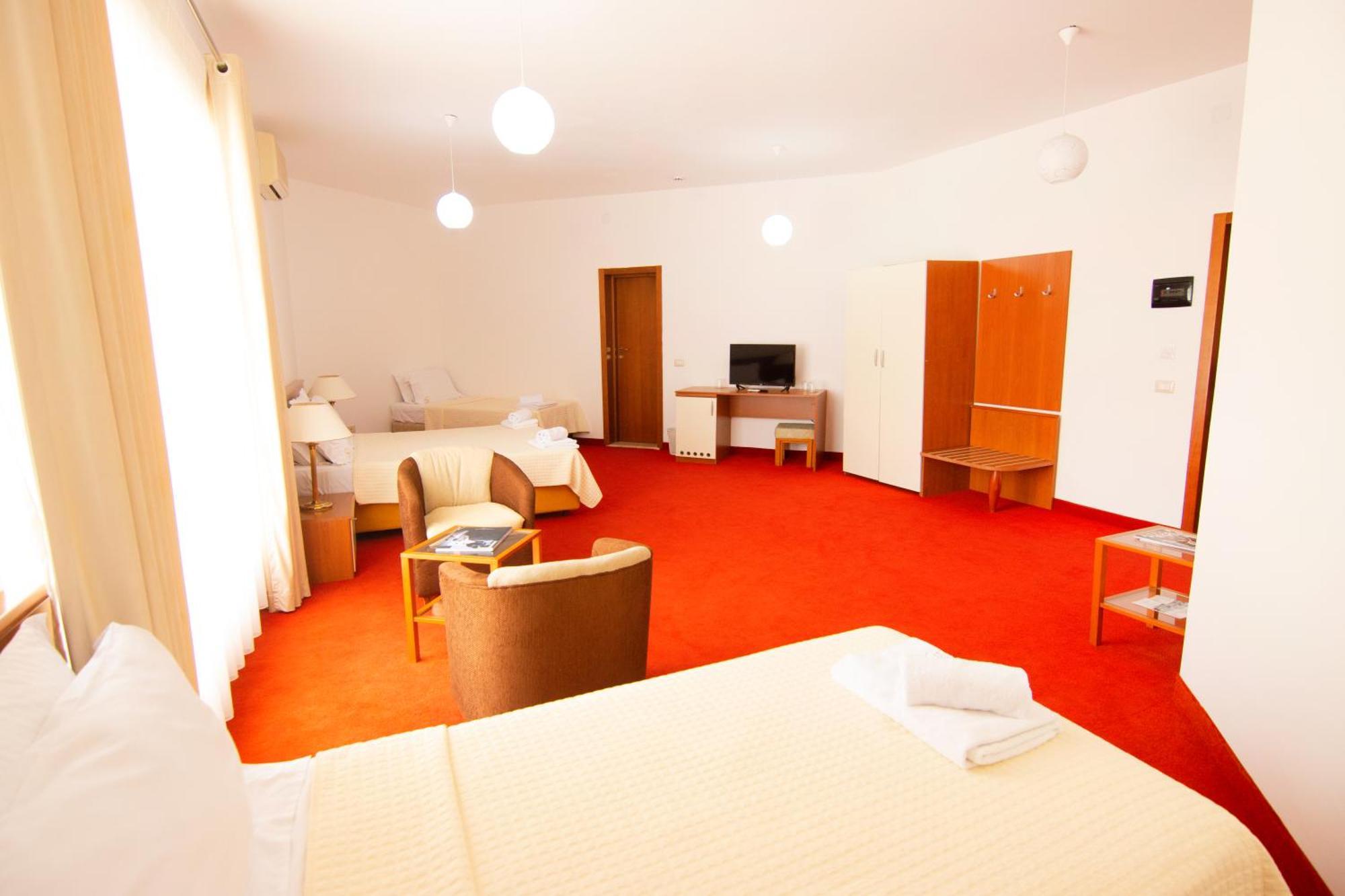 Chateau Linza Resort Tiranë Ngoại thất bức ảnh