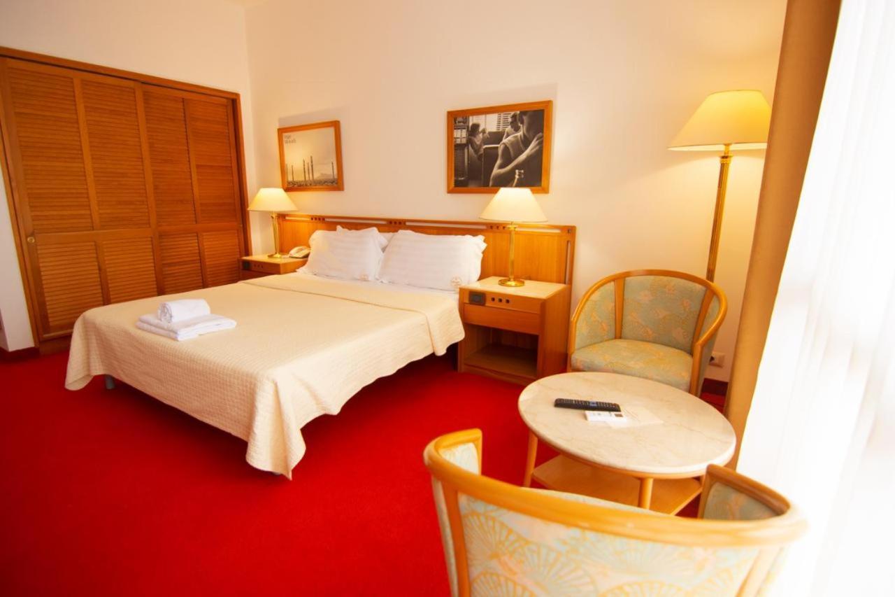 Chateau Linza Resort Tiranë Ngoại thất bức ảnh