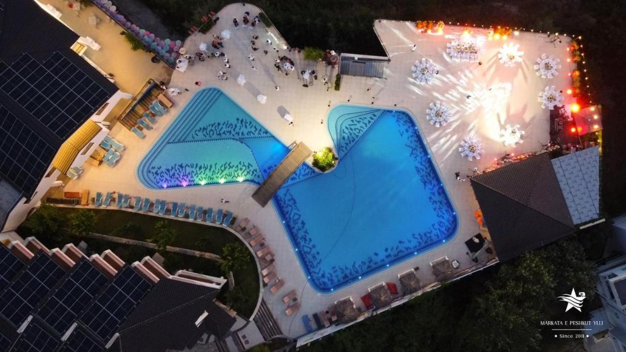 Chateau Linza Resort Tiranë Ngoại thất bức ảnh