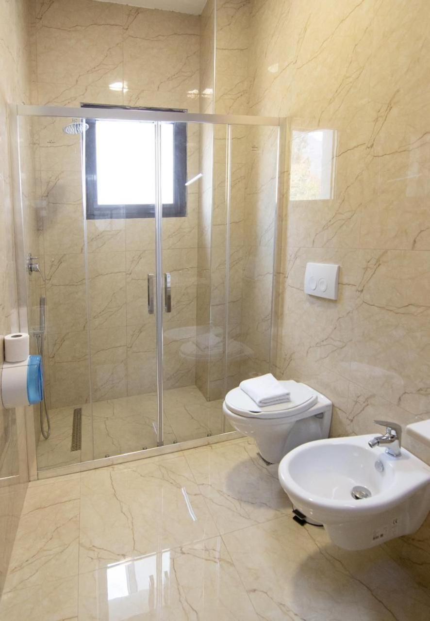 Chateau Linza Resort Tiranë Ngoại thất bức ảnh